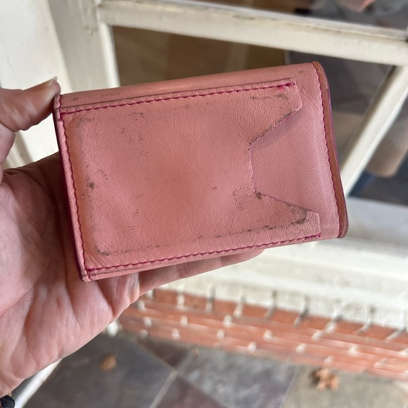 R. Riveter Crossbody, Wristlets, and Wallet - Picture 4 of 8